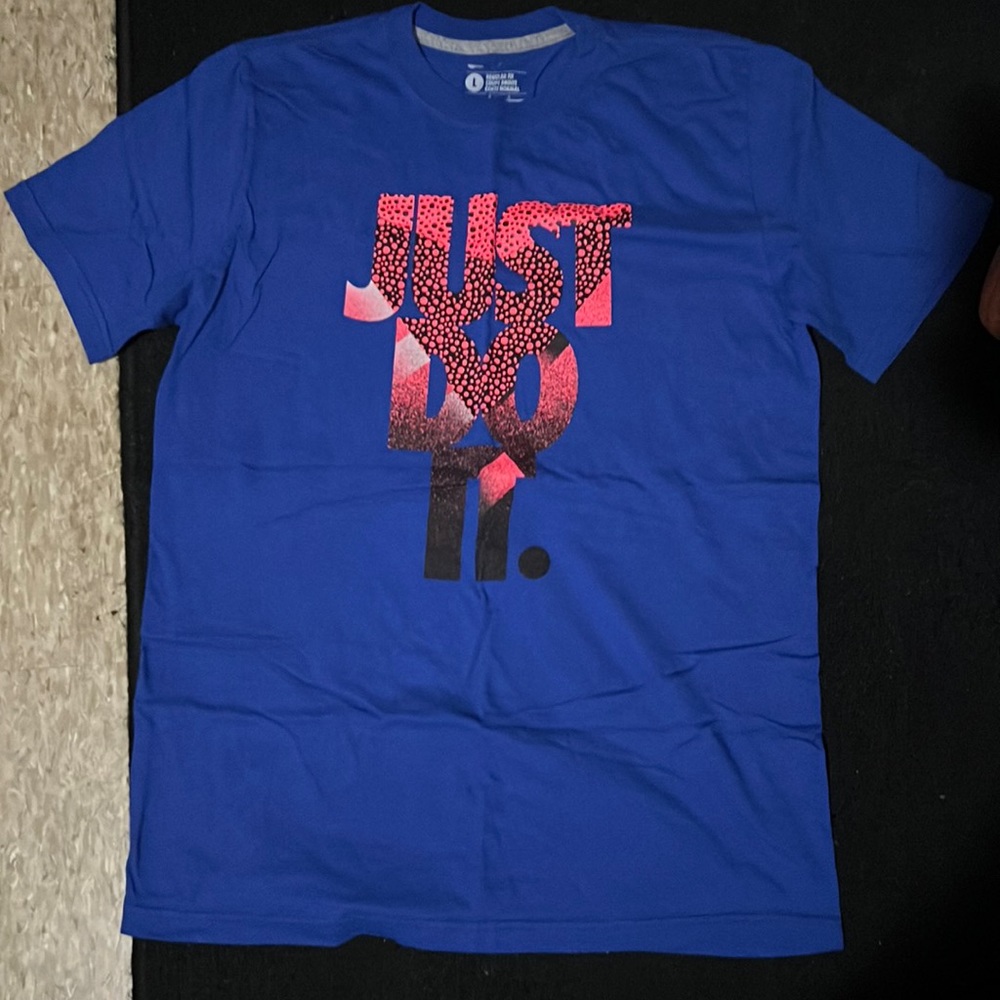 Nike shirt